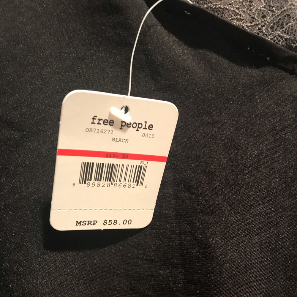NWT Free People Deep V Top - Picture 7 of 8
